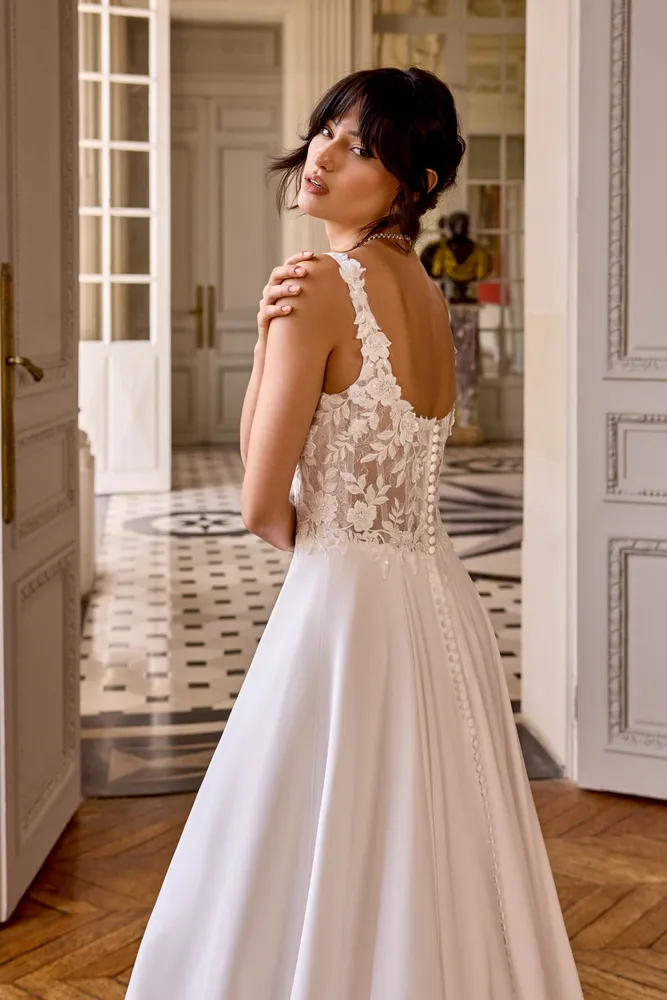 Bild 4 des Brautkleid Adore - #11439 | Patrice