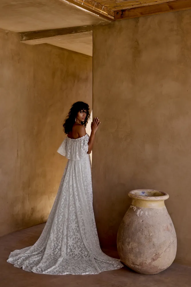 Bild 5 des Brautkleid Lillian West - #66443