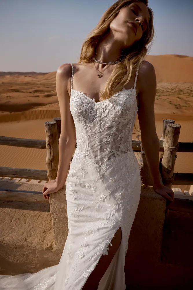 Bild 4 des Brautkleid Lillian West - #66488