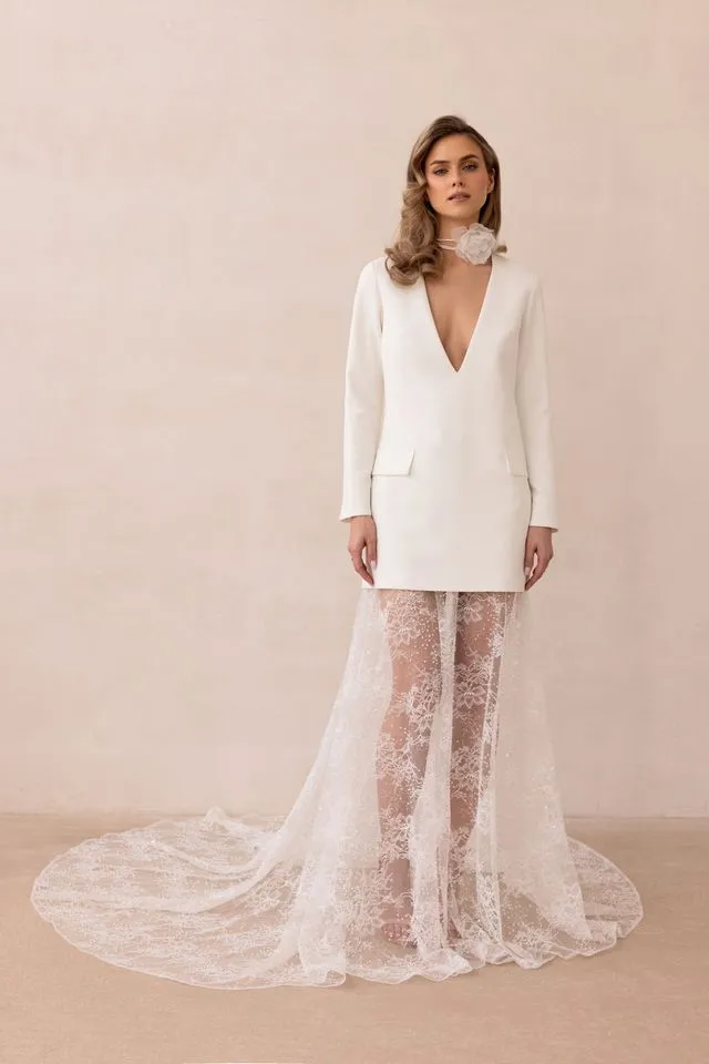 Bild 1 des Brautkleides Melrosé Bridal - Cora
