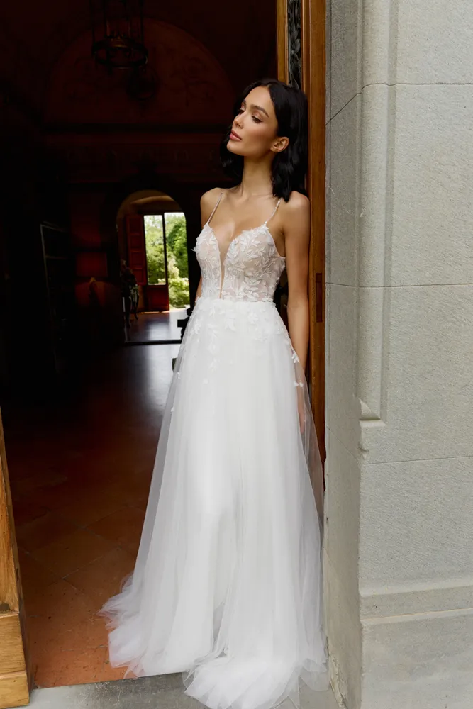 Bild 2 des Brautkleides AMY LOVE - Diori B