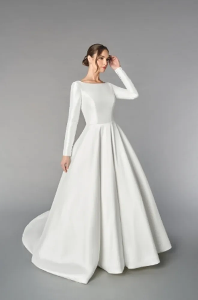 Bild 2 des Brautkleides maleika – bridal couture - Gala