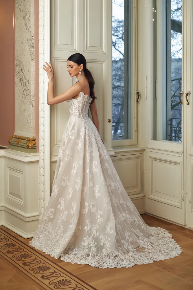 Bild 2 des Brautkleides Annais Bridal - Gretta