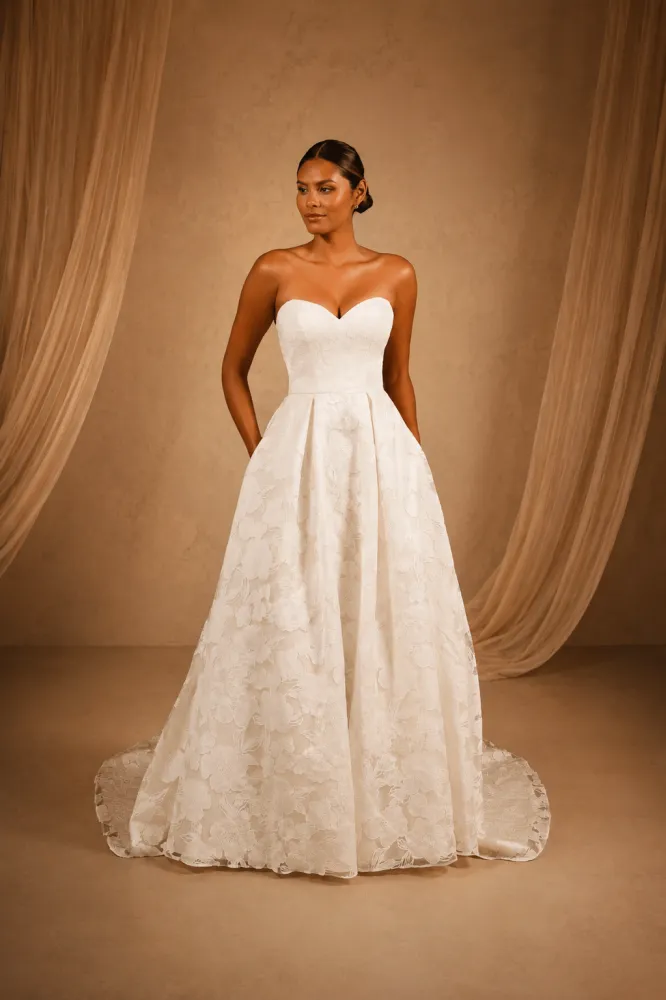 Bild 2 des Brautkleides maleika – bridal couture - Kate | #55279