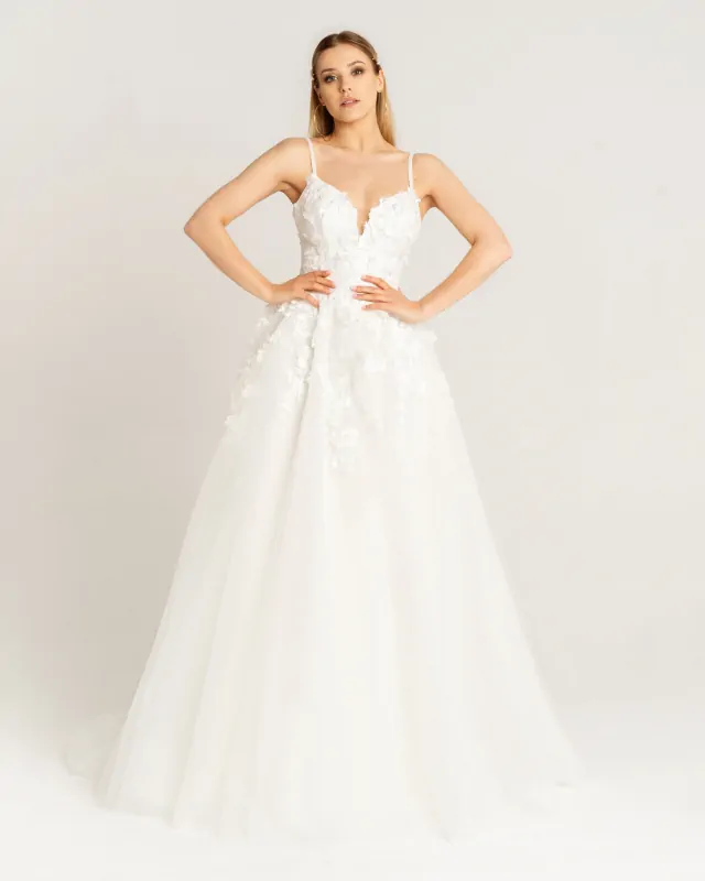 Bild 2 des Brautkleides Melrosé Bridal - Luna