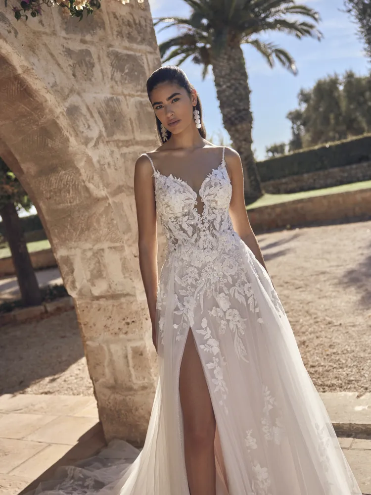 Bild 2 des Brautkleides Modeca/Le Papillon - Mivonne