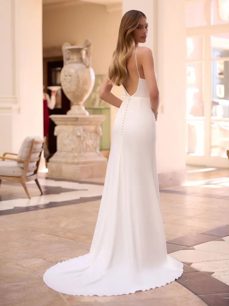 Bild 1 des Brautkleides Bianco Evento - Rarisa
