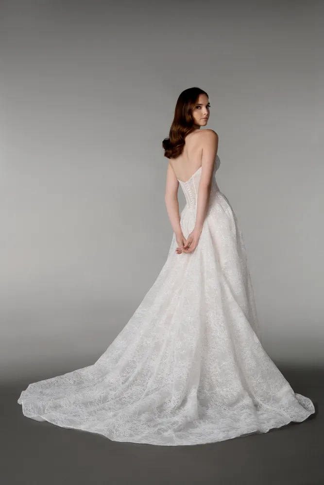 Bild 1 des Brautkleides maleika – bridal couture - Thea