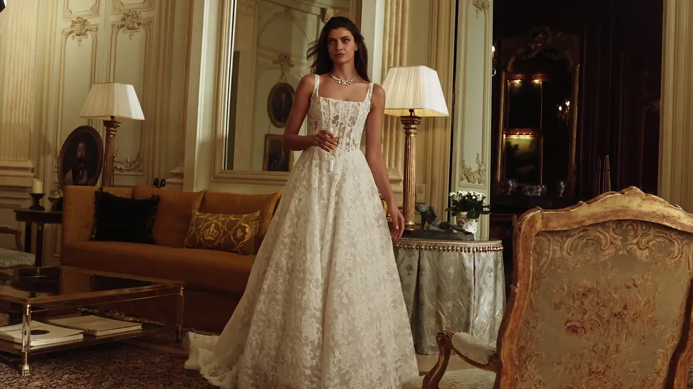 Vorschaubild des Videos zum Brautkleid Justin Alexander - Joelle | #88423